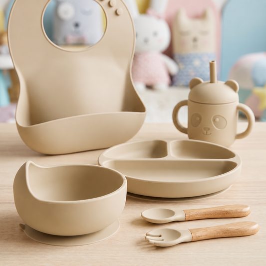 🧸 PandaGrip Set – סט האכלה מסיליקון שלא זז מהשולחן ומשנה את כל חוויית הארוחה של התינוק